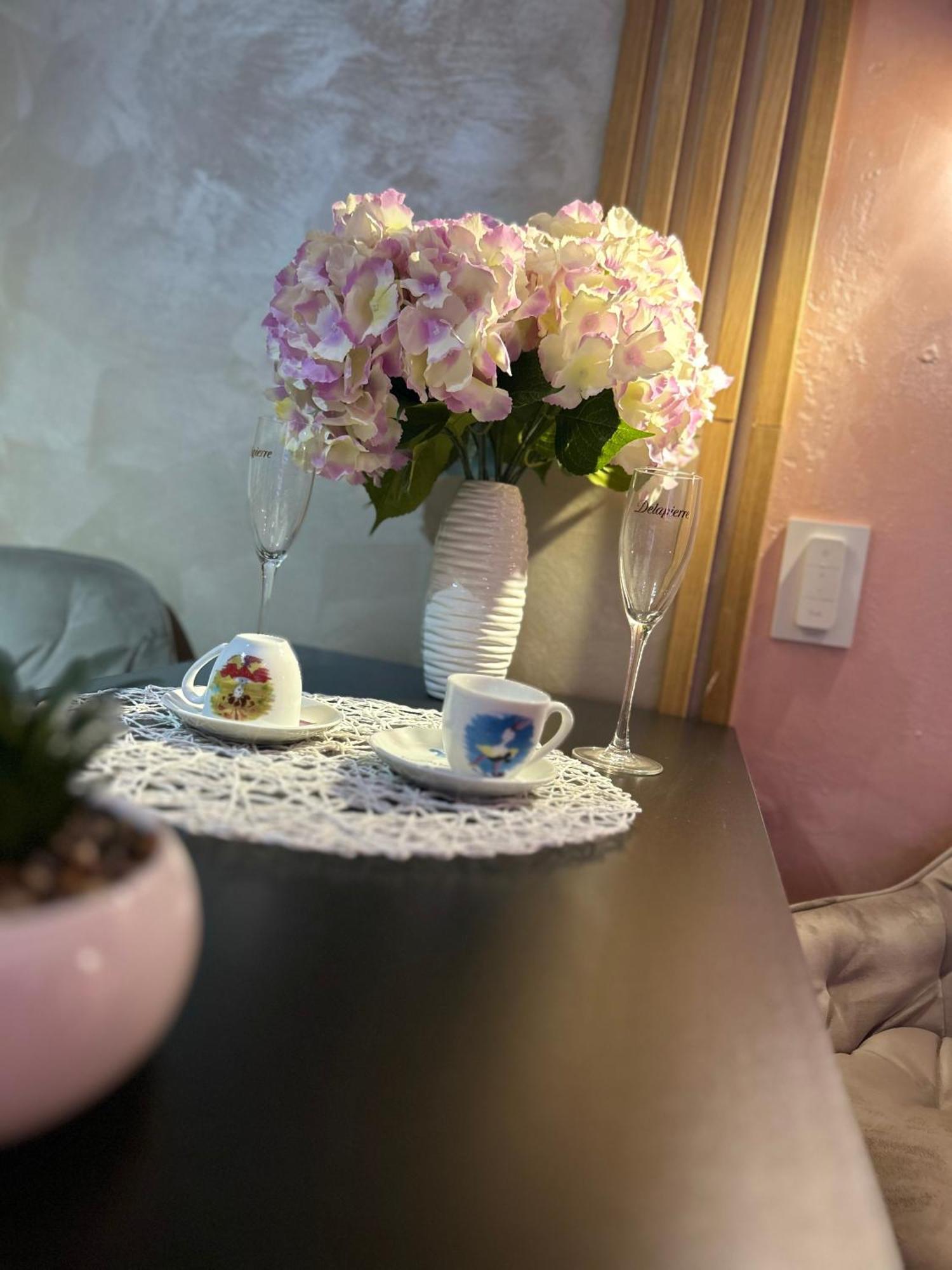 2-Bedroom, 2-Bathroom With Fireplace And Garden At Winslow Infinity Μπάνσκο Εξωτερικό φωτογραφία